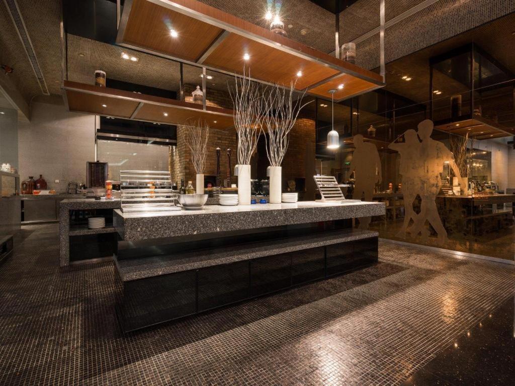 Guangzhou Carat Hotel מראה חיצוני תמונה